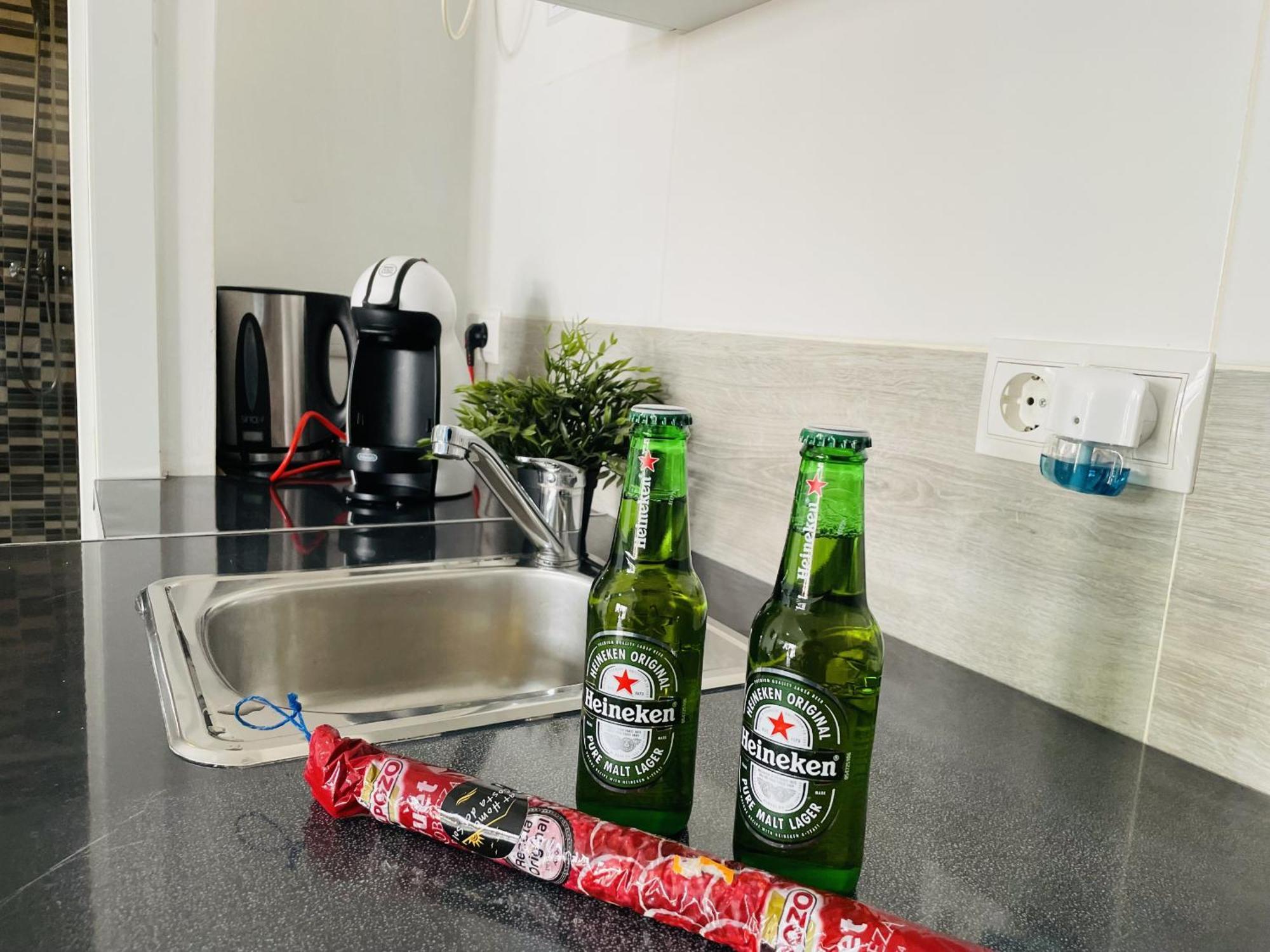 Apartamento Jimena Maro En El Centro De เนร์คา ภายนอก รูปภาพ