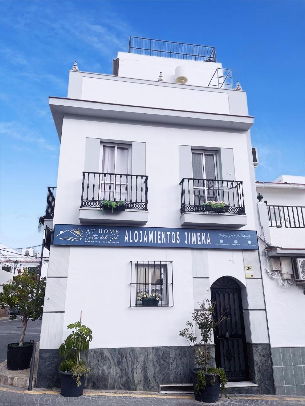 Apartamento Jimena Maro En El Centro De เนร์คา ภายนอก รูปภาพ